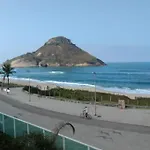 Suite E Quarto Em Apto Compartilhado Frente Mar
