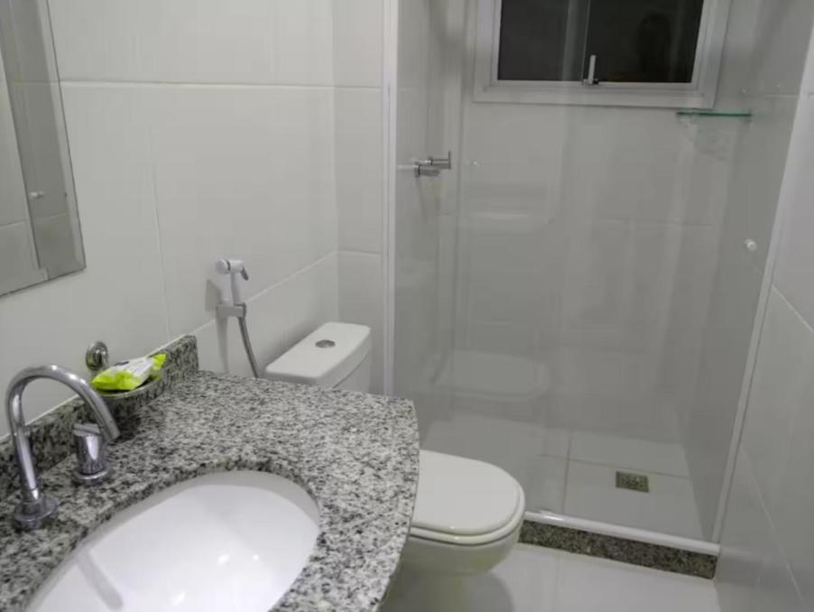 Hospedagem domiciliar E Em Apto Compartilhado Frente Mar
